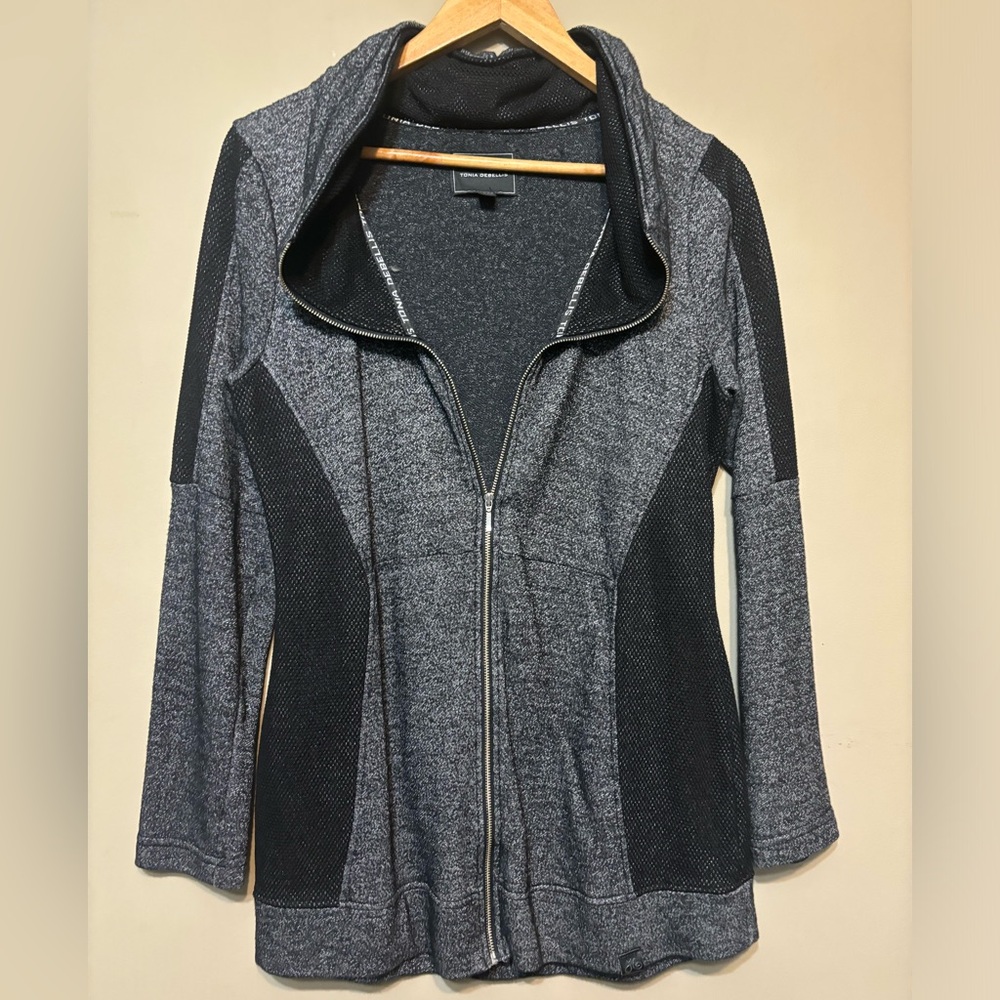 TONIA DEBELLIS Tunic Length Athletic Full Zip Jacket - Picture 2 of 11